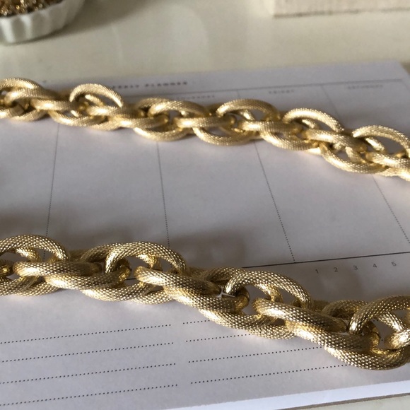 Gold rope necklace! - Picture 3 of 3